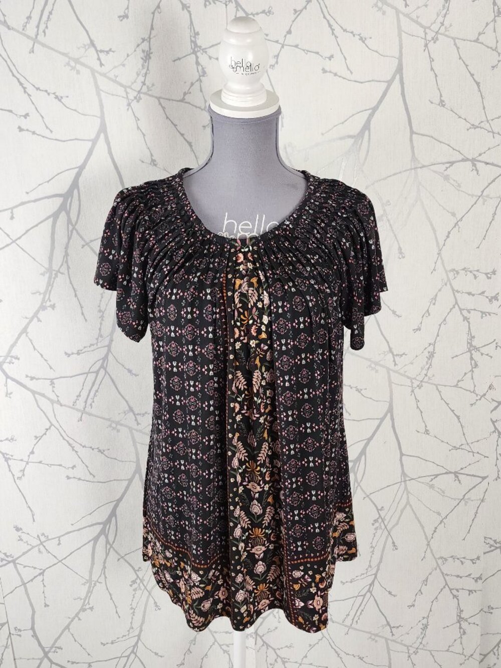 Style & Co Dark Floral Print Pleated Round Neck Top